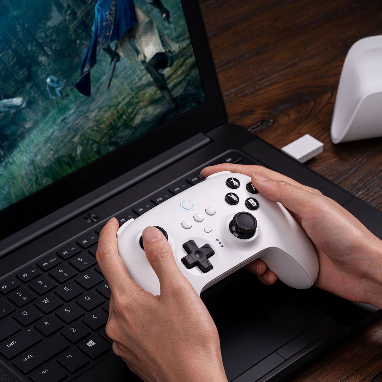 8BitDo Ultimate Bluetooth® Controller - Image 5