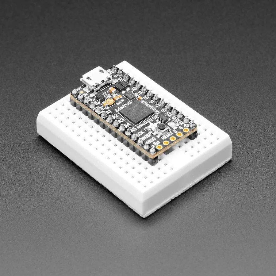 Adafruit ItsyBitsy M0 Express - for CircuitPython & Arduino IDE - Image 2
