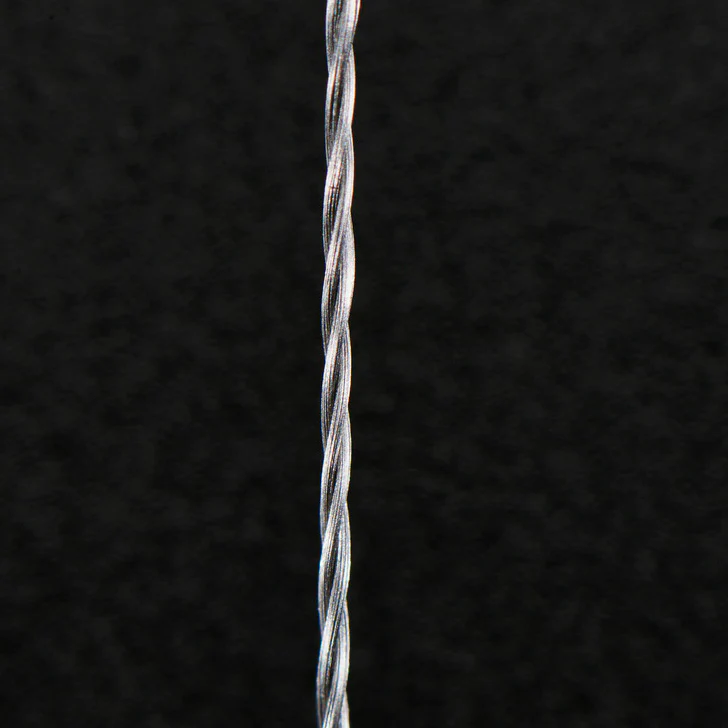 Stainless Medium Conductive Thread - 3 ply - 18 meter/60 ft - Image 3