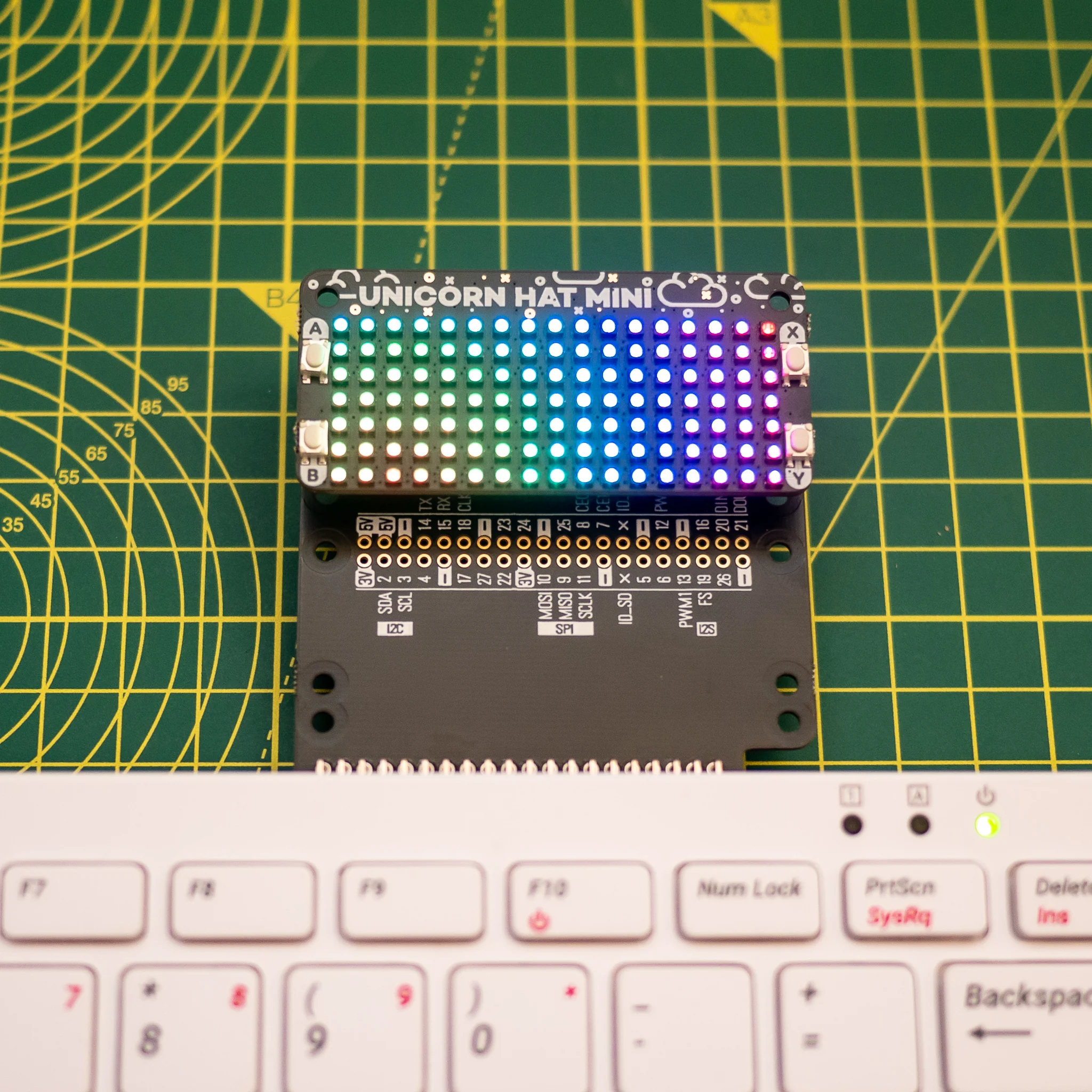 Flat HAT Hacker for Raspberry Pi 400 & 500 - Image 6