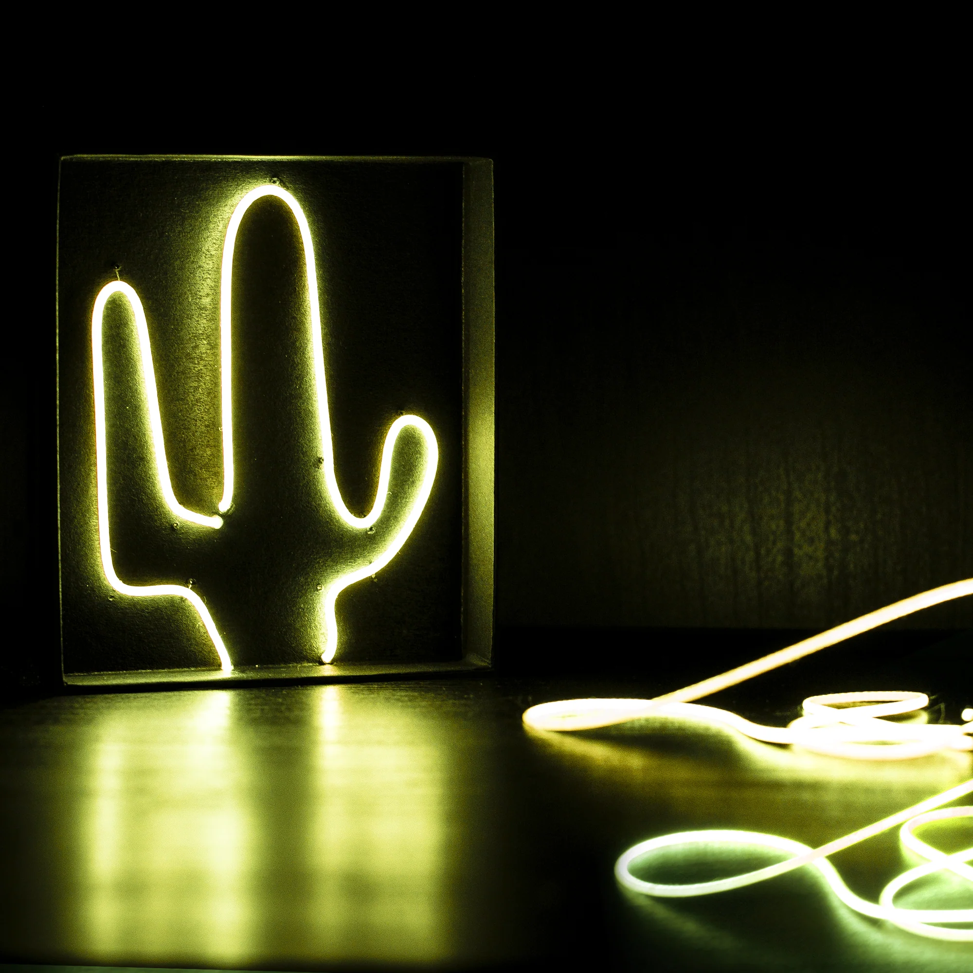 LED Noodles (5 x 300mm) - Image 10